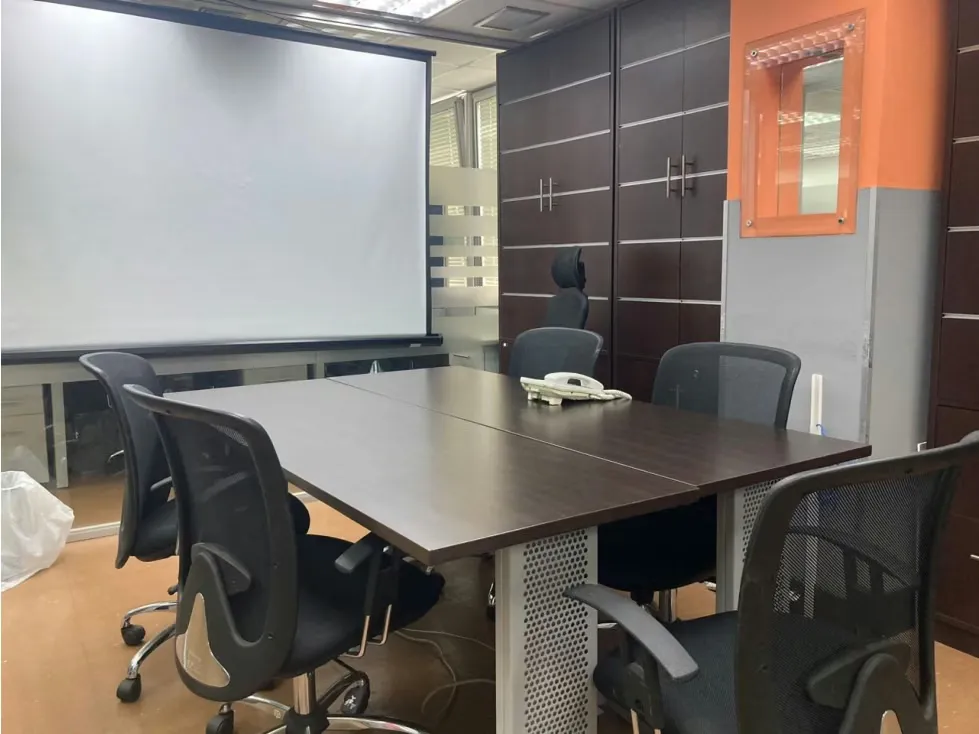 Se alquila oficina Los Ruices 125m² - 7