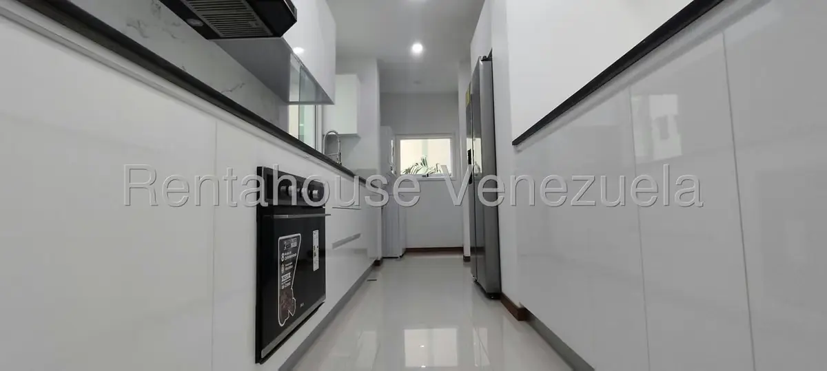 Apartamento (1 Nivel) en Venta en La Lagunita Country Club, Distrito Metropolitano - 12