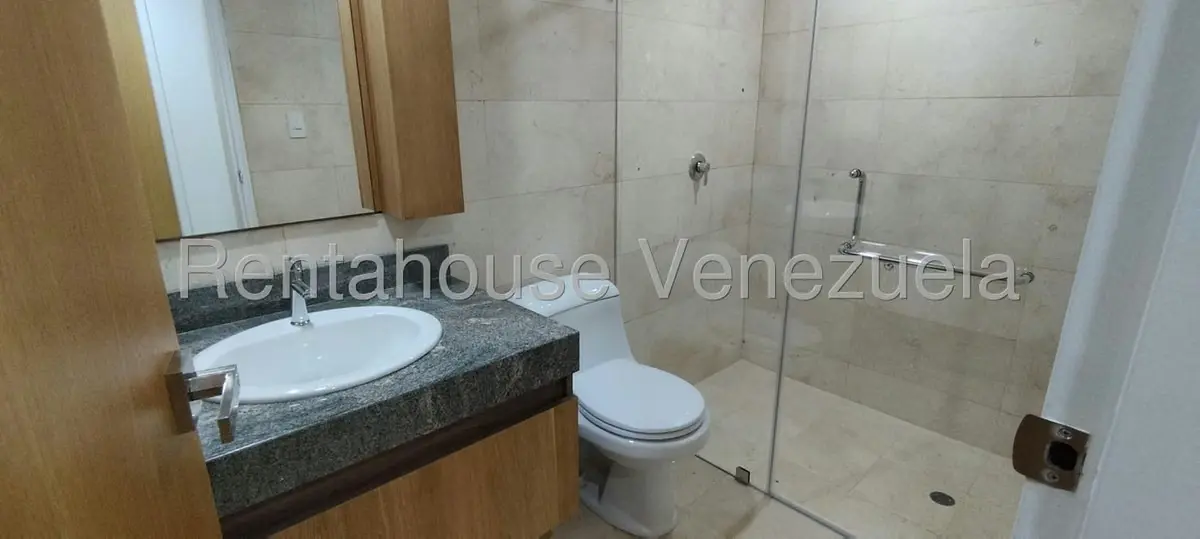 Apartamento (1 Nivel) en Venta en La Lagunita Country Club, Distrito Metropolitano - 14