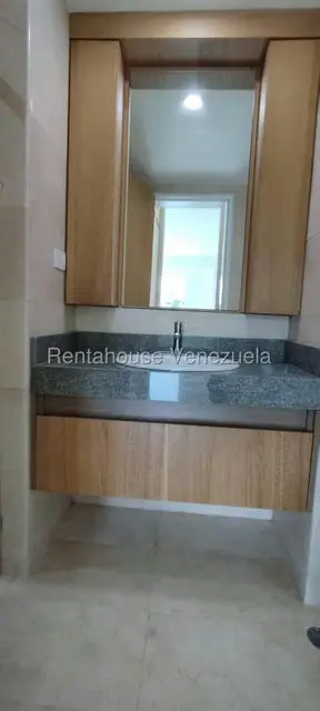 Apartamento (1 Nivel) en Venta en La Lagunita Country Club, Distrito Metropolitano - 25