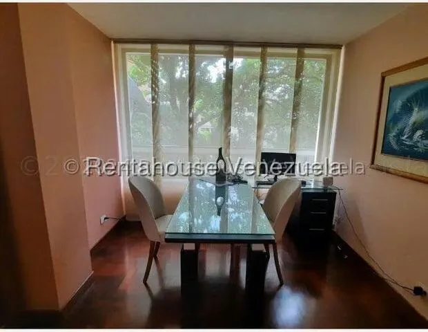 Apartamento (1 Nivel) en Alquiler en El Rosal, Distrito Metropolitano - 9