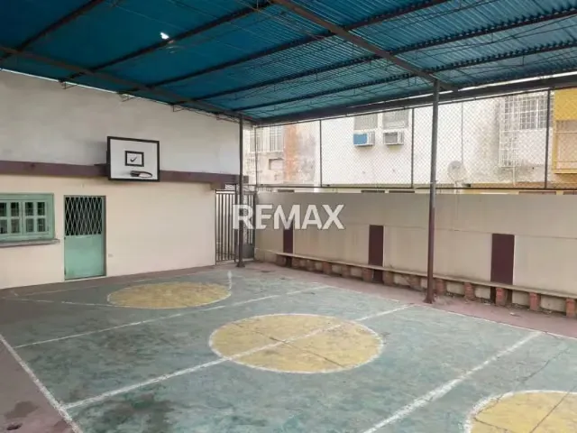 Casa Comercial en Sierra Maestra, Urbanización La Alhambra. En Alquiler - 3
