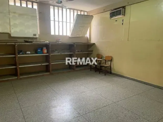 Casa Comercial en Sierra Maestra, Urbanización La Alhambra. En Alquiler - 8