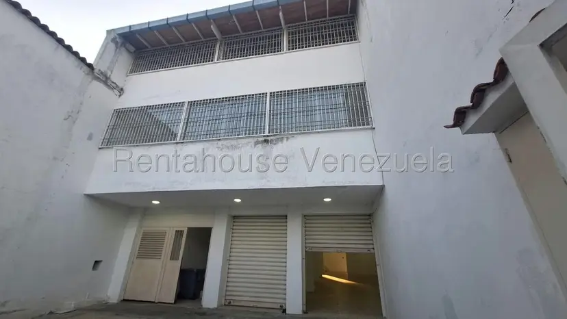 Casa (Multipes Niveles) en Venta en Guatire, Miranda