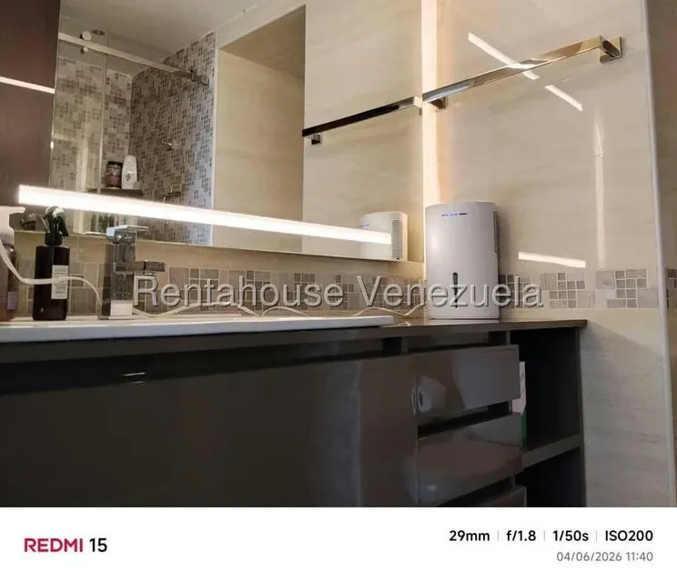 Apartamento (1 Nivel) en Venta en Los Samanes, Distrito Metropolitano - 25