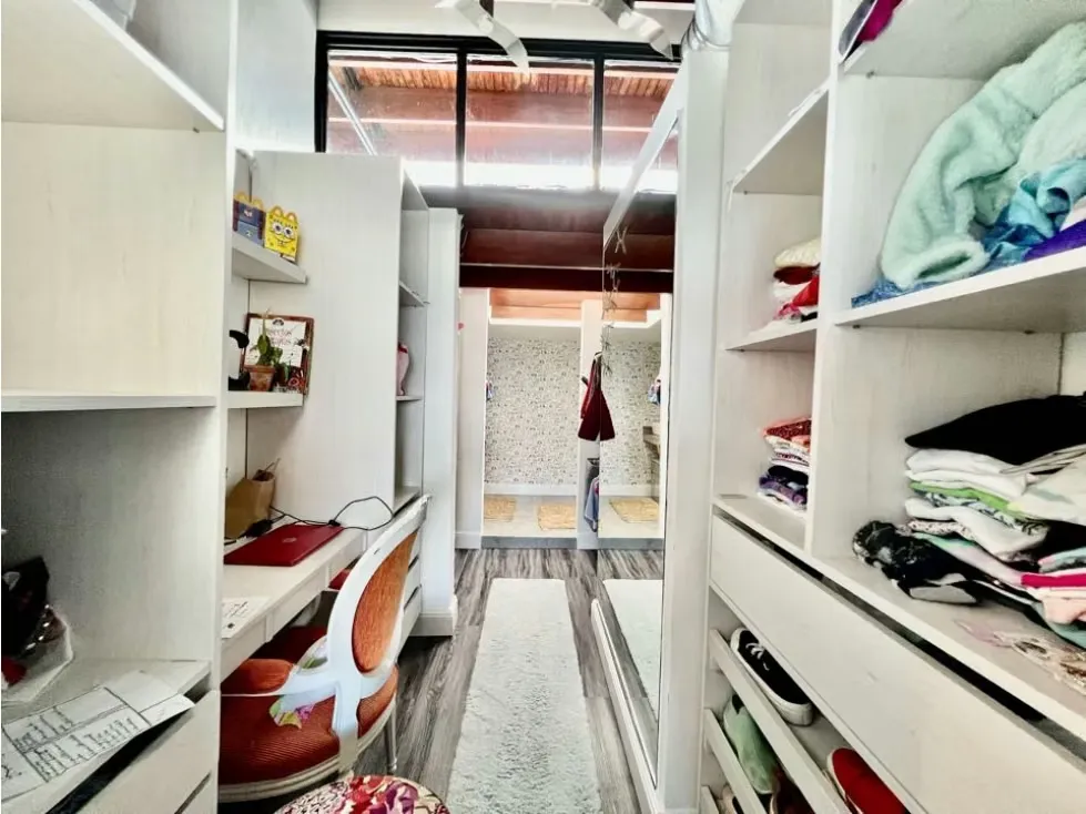 Se vende casa 850m2 4h+2s/6B/4p Alto Hatillo - 25