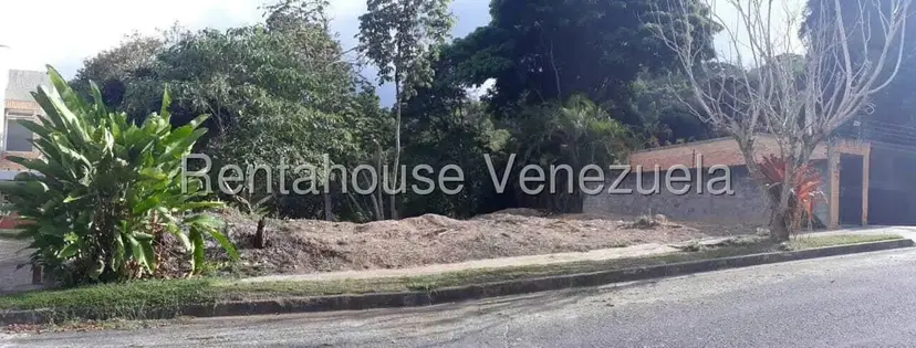 Terreno (Residencial) en Venta en Parque Oripoto, Distrito Metropolitano