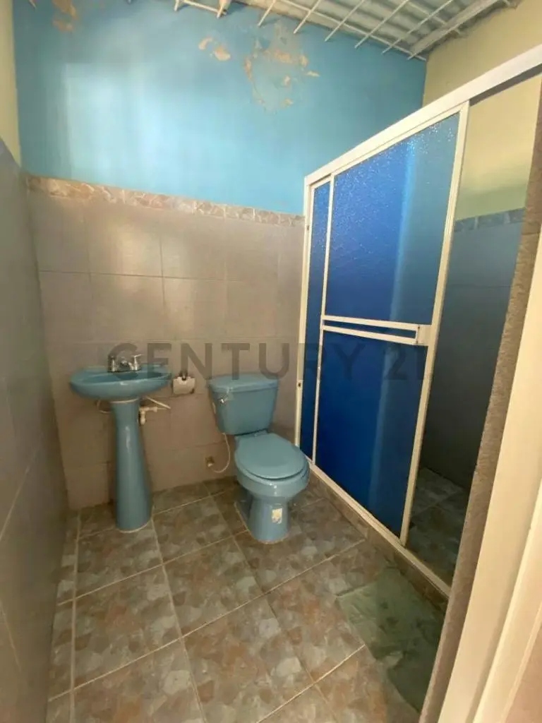 A precio de Oportunidad Casa de 2 plantas en Sector la Honda Tocuyito - 5
