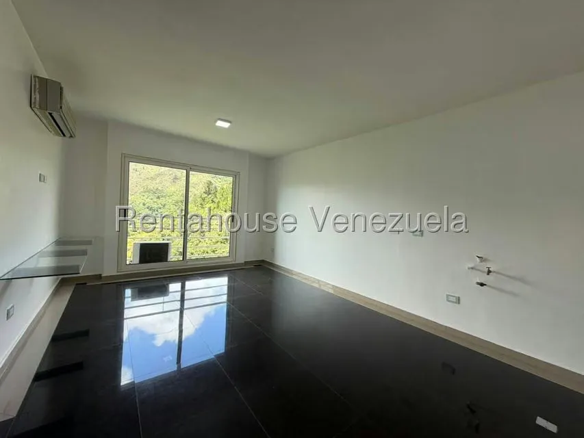 Apartamento (1 Nivel) en Venta en Baruta, Distrito Metropolitano - 3