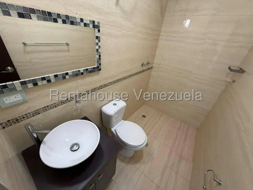 Apartamento (1 Nivel) en Venta en Baruta, Distrito Metropolitano - 7
