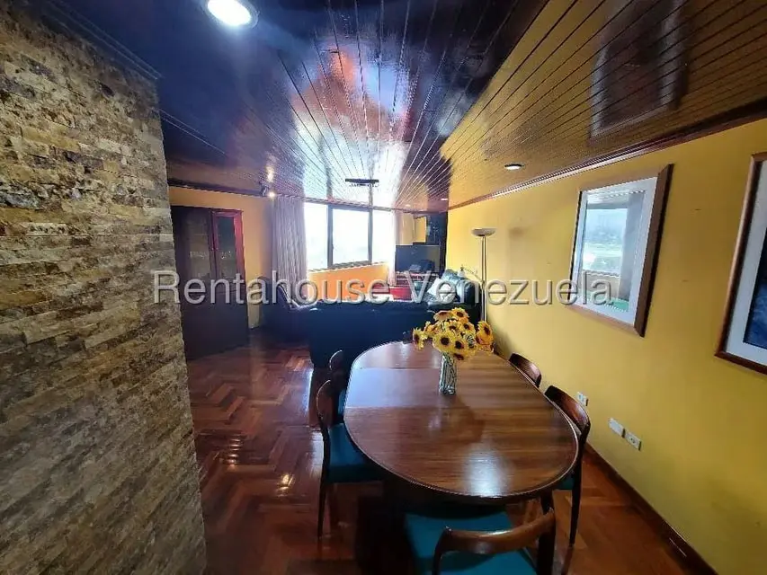 Apartamento (1 Nivel) en Alquiler en Chuao, Distrito Metropolitano - 11