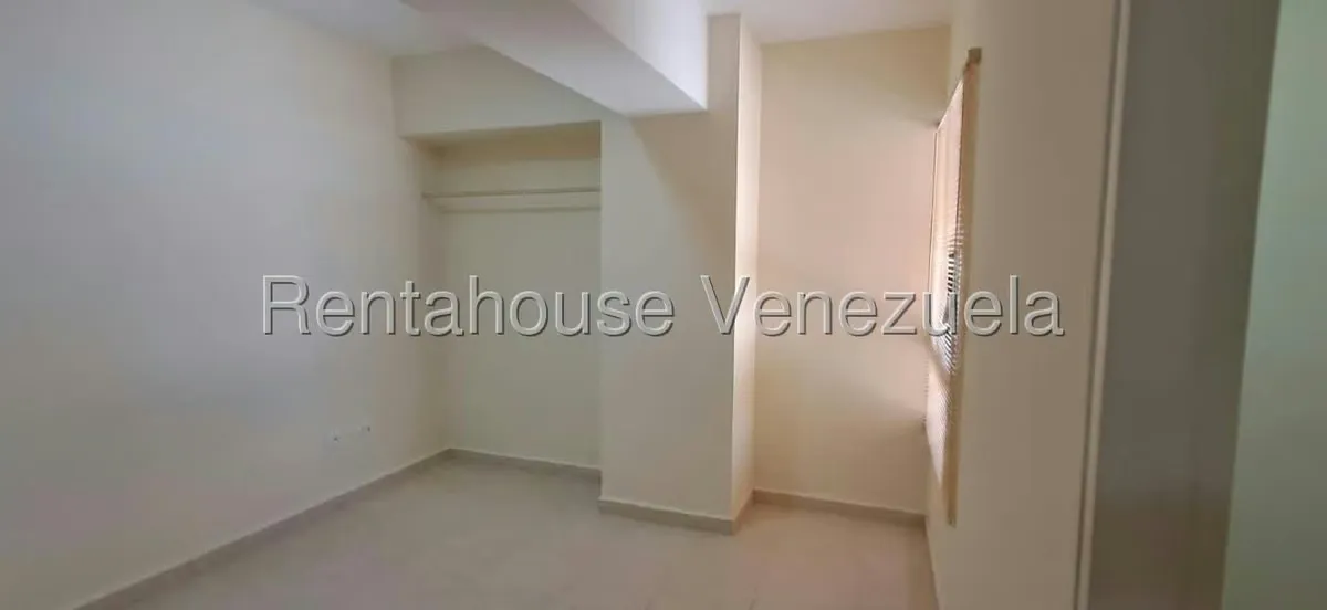 Apartamento (1 Nivel) en Alquiler en Agua Blanca, Carabobo - 22