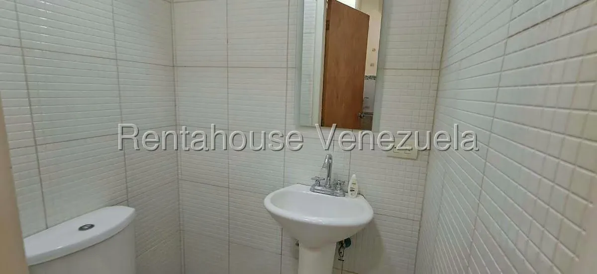 Apartamento (1 Nivel) en Alquiler en Agua Blanca, Carabobo - 26