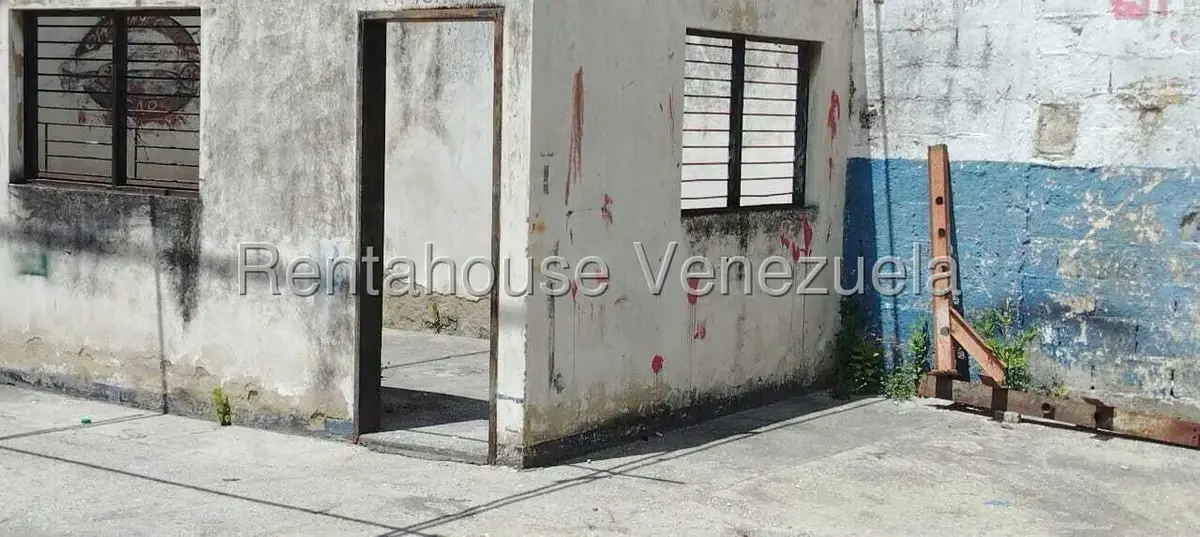 Terreno (Comercial) en Venta en Centro, Lara - 11