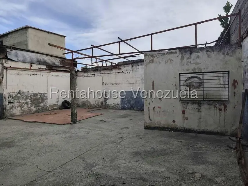 Terreno (Comercial) en Venta en Centro, Lara - 12