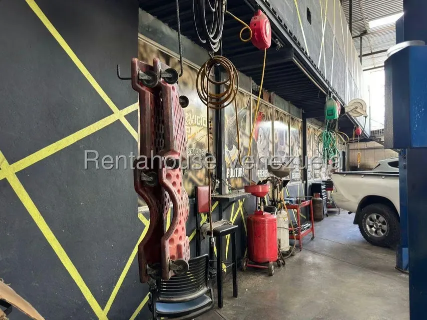 Negocios y Empresas (Servicios) en Venta en La Guairita, Distrito Metropolitano - 29