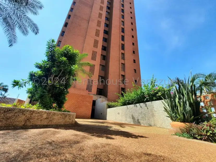 Apartamento (1 Nivel) en Venta en La Lago, Zulia