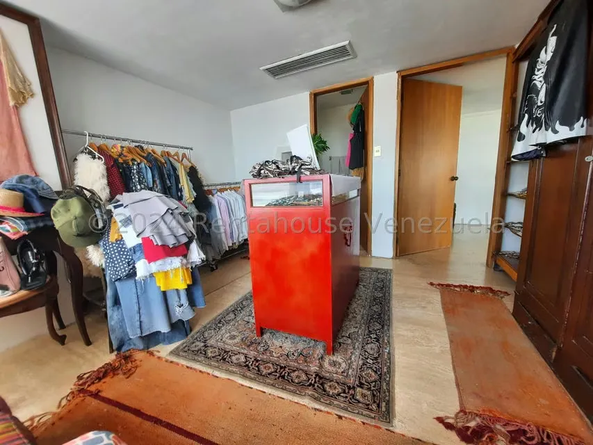 Apartamento (1 Nivel) en Venta en La Lago, Zulia - 11