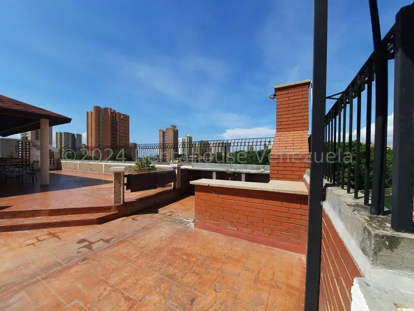 Apartamento (1 Nivel) en Venta en La Lago, Zulia - 24