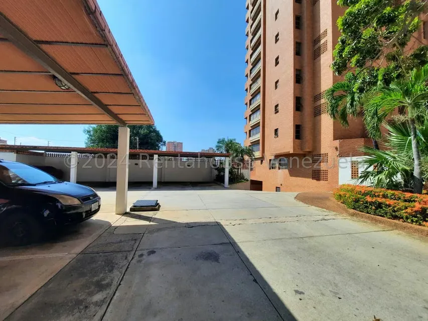 Apartamento (1 Nivel) en Venta en La Lago, Zulia - 29