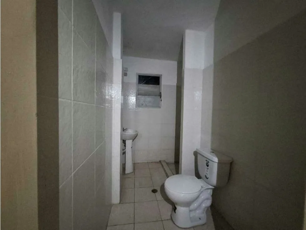 EDIFICIO EN VENTA EN EL CORAZON DEL CENTRO DE CARACAS 1500m2 - 19