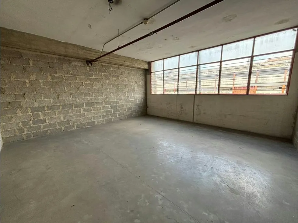 Se Alquila Deposito 36m² Palo Verde - 4