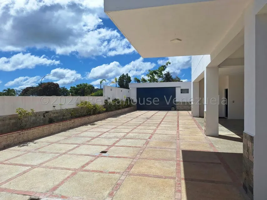 Casa (Multipes Niveles) en Venta en La Lagunita Country Club, Distrito Metropolitano - 35