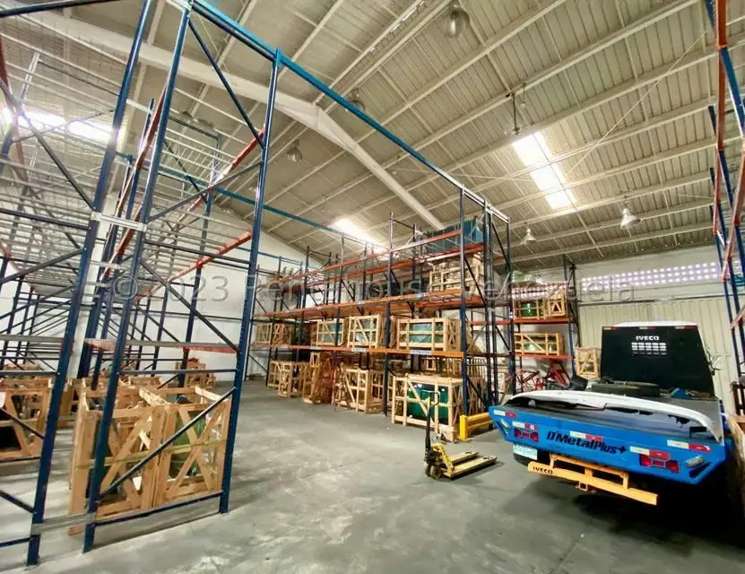 Galpon - Deposito en Venta en Zona Industrial 2, Lara - 39