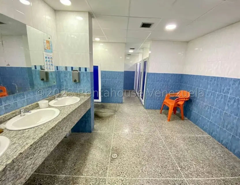 Galpon - Deposito en Venta en Zona Industrial 2, Lara - 76