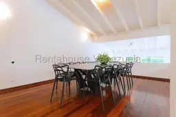 View 25