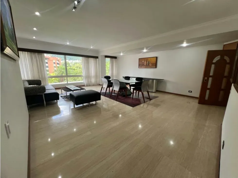 Alquilo apartamento 145m2 Los Chorros 2608 - 11