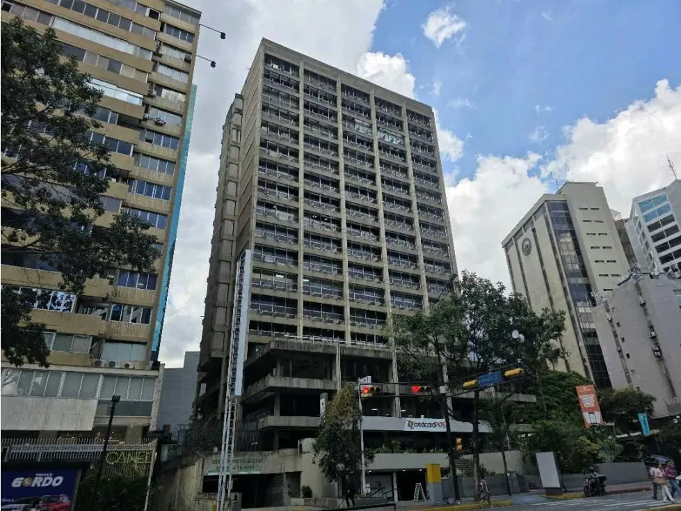 Alquilo oficina 58m2 El Rosal 6122