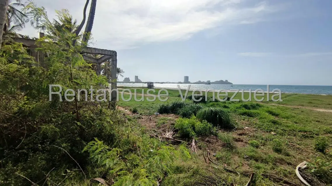 Terreno (Comercial) en Venta en Porlamar, Nueva Esparta - 3