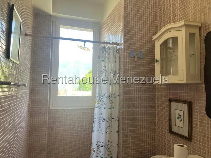 Apartamento (1 Nivel) en Alquiler en Colinas de Bello Monte, Distrito Metropolitano - 15