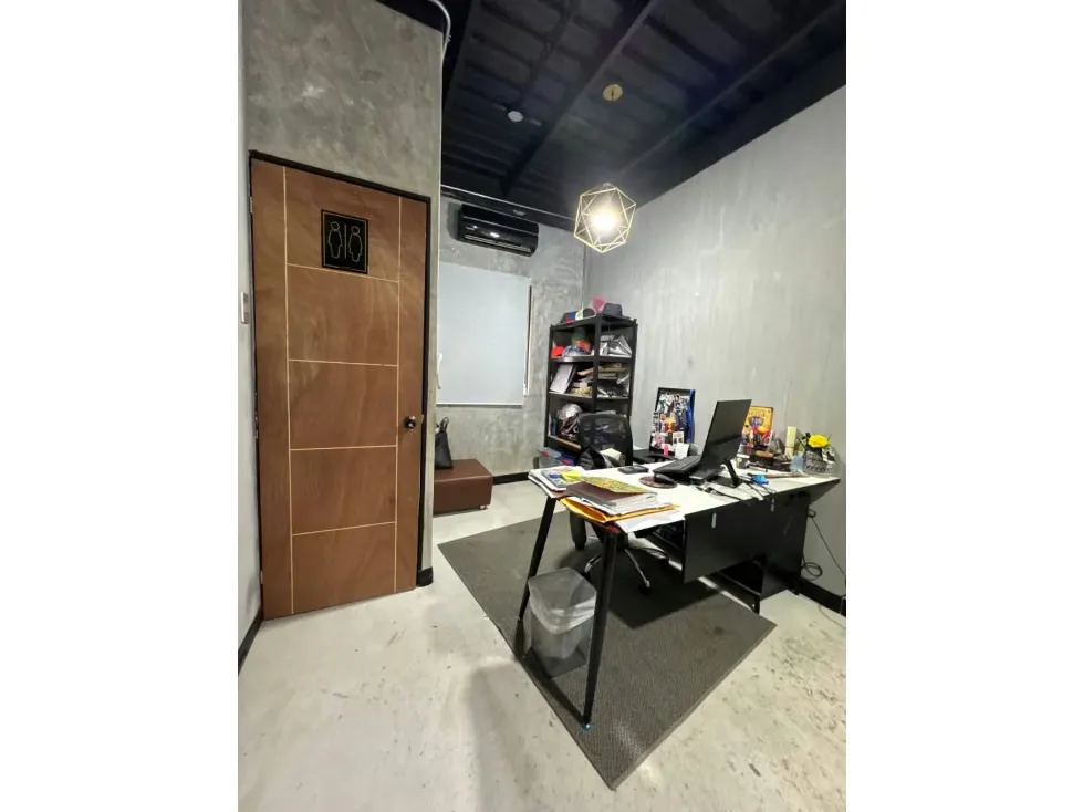 Venta de Casa Comercial en Los Chaguaramos 1582DR 840M2/8B/19Ofic. - 23