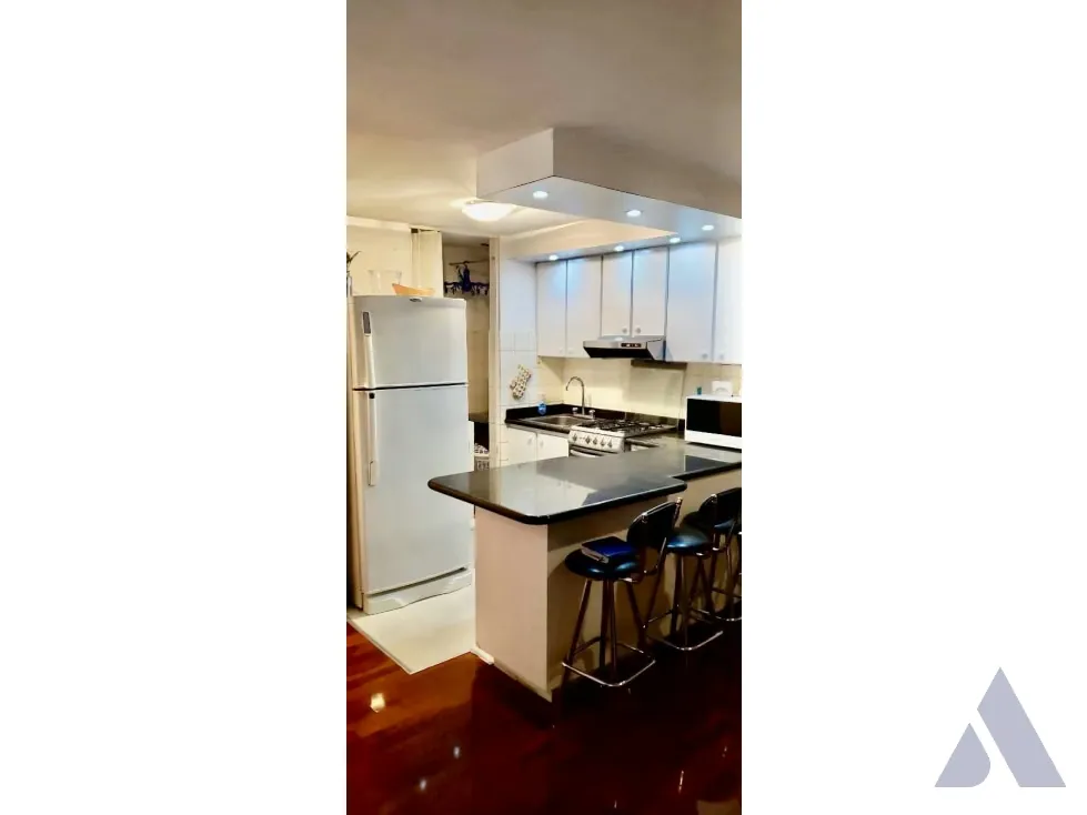 Se vende apartamento 66m2 Sábana Grande 8545 - 3