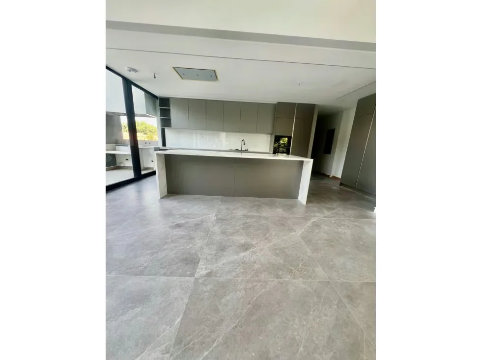 Se Vende o Alquila Qta 550m2 Colinas de Tamanaco 5435 - 15