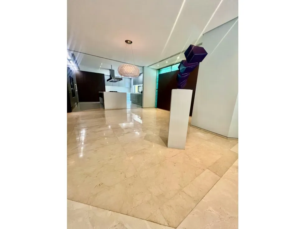 Se Vende o Alquila Qta 550m2 Colinas de Tamanaco 5435 - 8