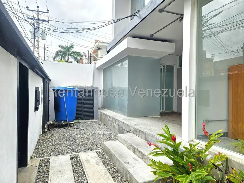 Local Comercial en Alquiler en Del Este, Lara - 2