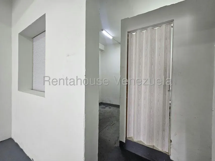 Local Comercial en Alquiler en Del Este, Lara - 15