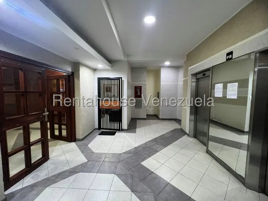 Apartamento (1 Nivel) en Venta en Base Aragua, Aragua - 4