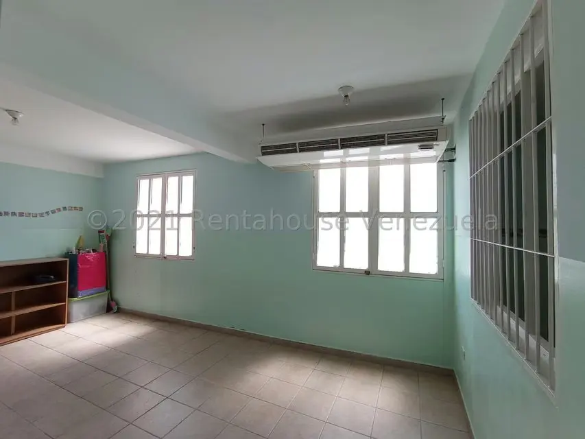 Casa (Multipes Niveles) en Venta en El Limon, Aragua