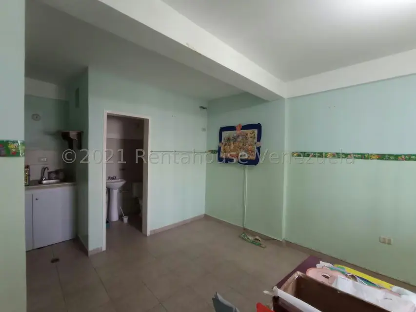 Casa (Multipes Niveles) en Venta en El Limon, Aragua - 5