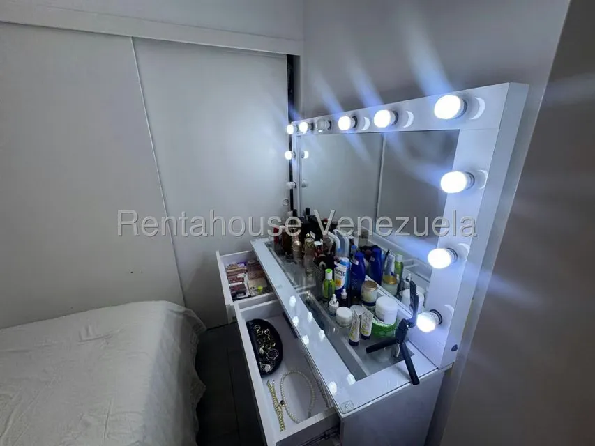 Apartamento (1 Nivel) en Venta en La California Norte, Distrito Metropolitano - 21