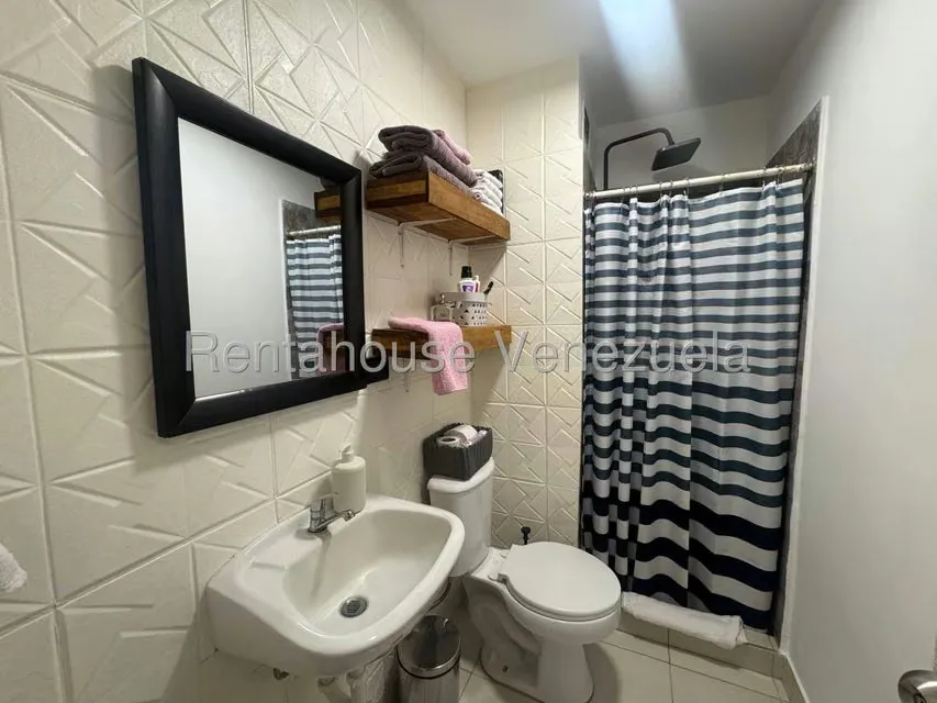 Apartamento (1 Nivel) en Venta en La California Norte, Distrito Metropolitano - 25