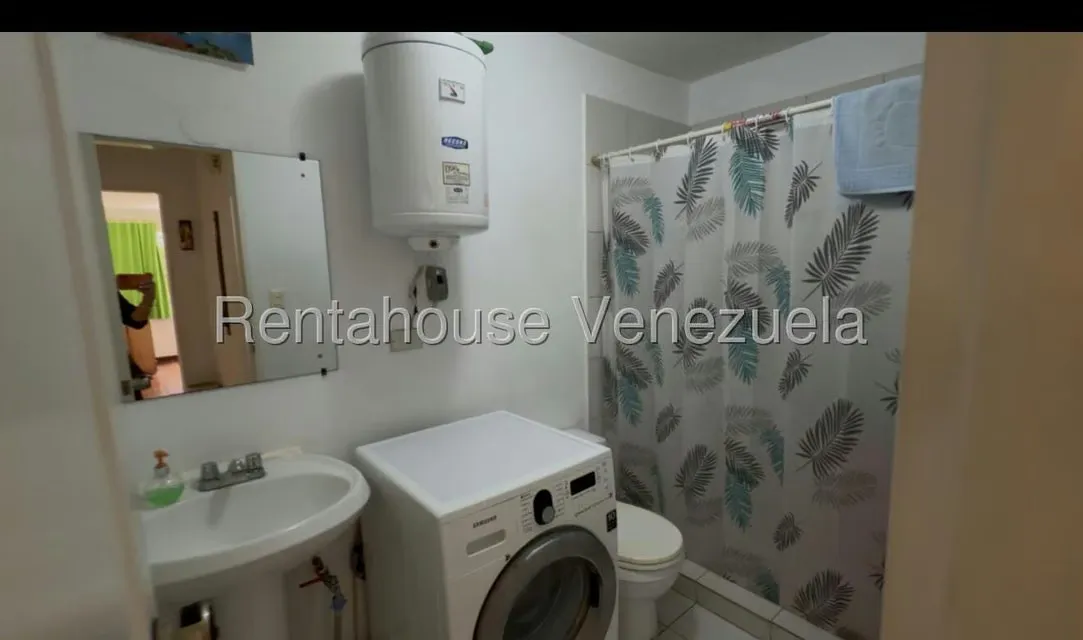 Apartamento (1 Nivel) en Venta en Colinas de Quinta Altamira, Distrito Metropolitano - 11