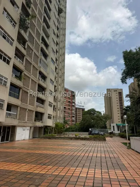 Apartamento (1 Nivel) en Venta en Colinas de Quinta Altamira, Distrito Metropolitano - 15