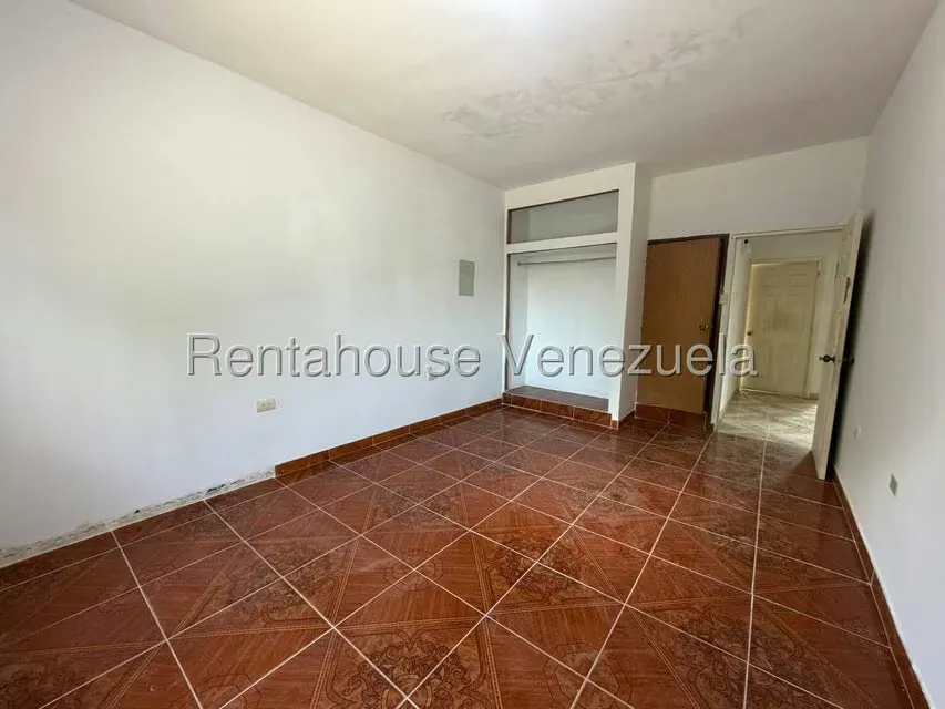 Townhouse (1 Nivel) en Venta en Barrio Campo Alegre, Zulia - 11