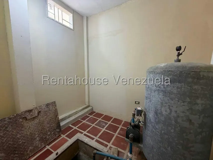 Townhouse (1 Nivel) en Venta en Barrio Campo Alegre, Zulia - 18
