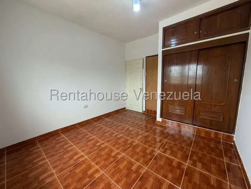 Townhouse (1 Nivel) en Venta en Barrio Campo Alegre, Zulia - 3